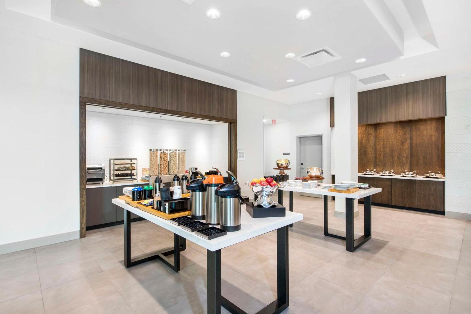 Hilton Garden Inn Harlingen Convention Center, Tx Экстерьер фото